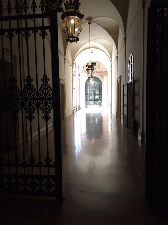Palazzo Bargellini Panzacchi Apartments Bolonha Exterior foto